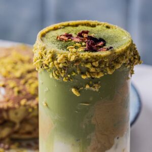 Iced pistachio matcha